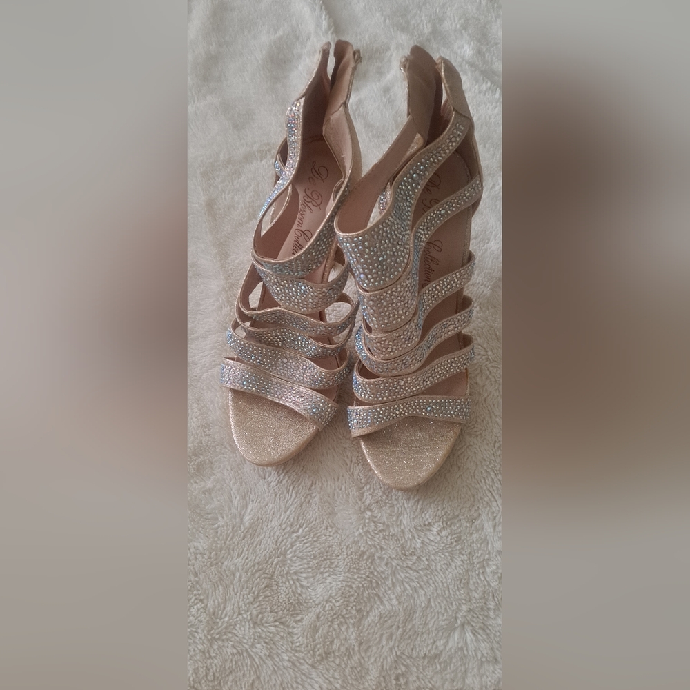 De Blossom Collection gold sandal